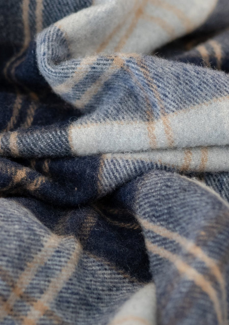Recycled Wool Full Blanket - Bannockbane Silver Tartan, The Tartan Blanket Co, The Clean Market  
