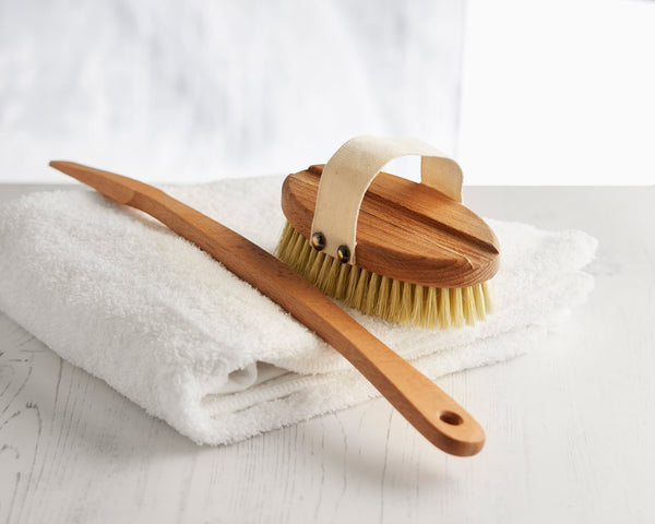 Wooden Bath Brush w/ Replacement Head, Ecoliving, The Clean Market  